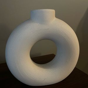 PROJECT 62 TEXTURED CERAMIC VASE